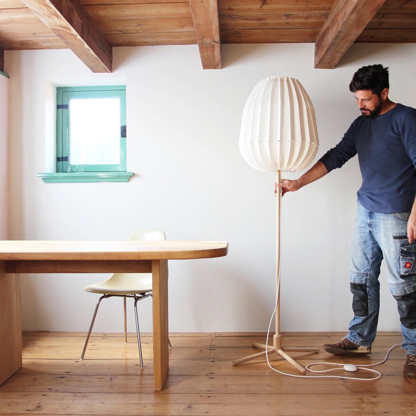 Thistle floor lamp, origami and wood design, standing lamp shade