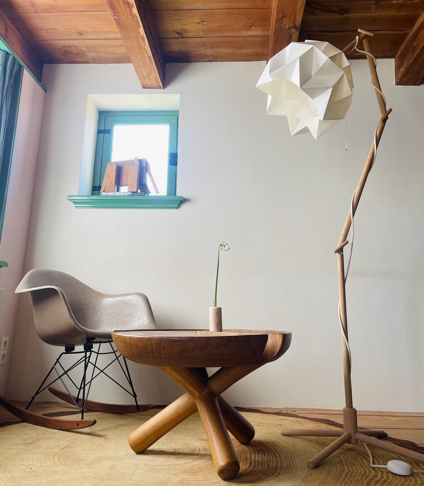Snowdrop floor lamp, origami and wood design, standing lamp shade