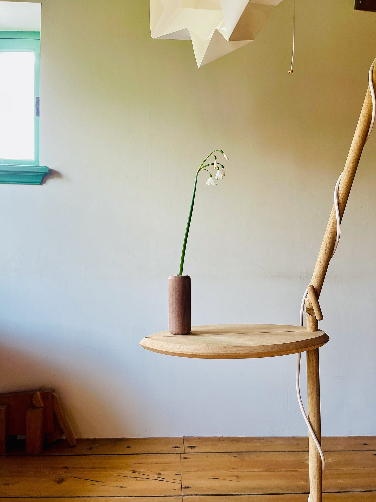 Oak Snowdrop floor lamp with leafy, origami and wood design