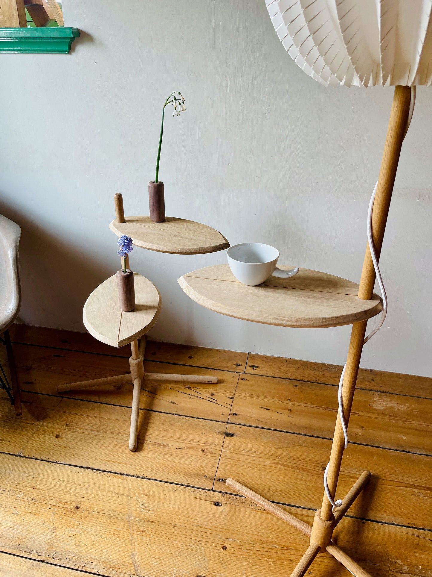 Oak Thistle floor lamp with leafy, origami and wood design, standing lamp shade