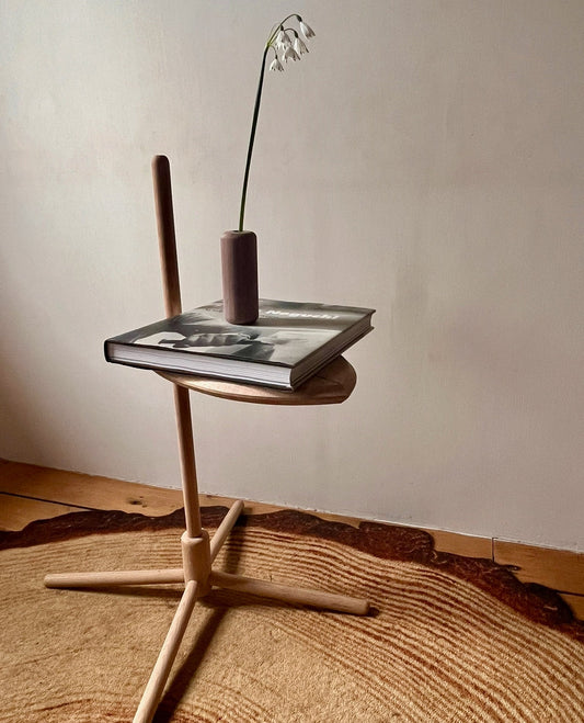 Sidetable leafy small in oak